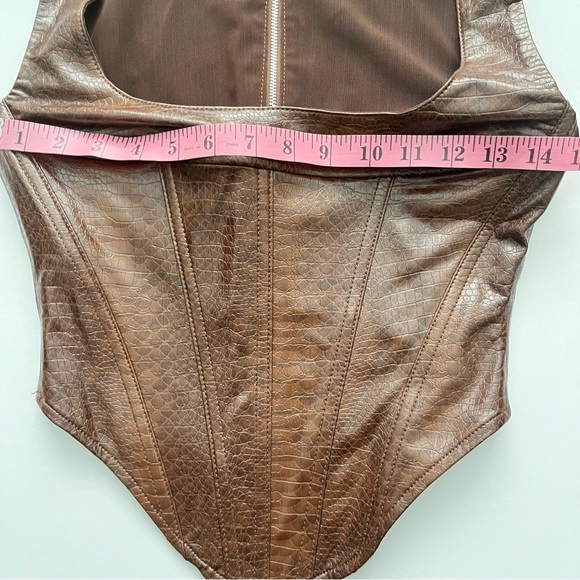 Miaou Campbell Corset in Chocolate Python - Picture 5 of 6